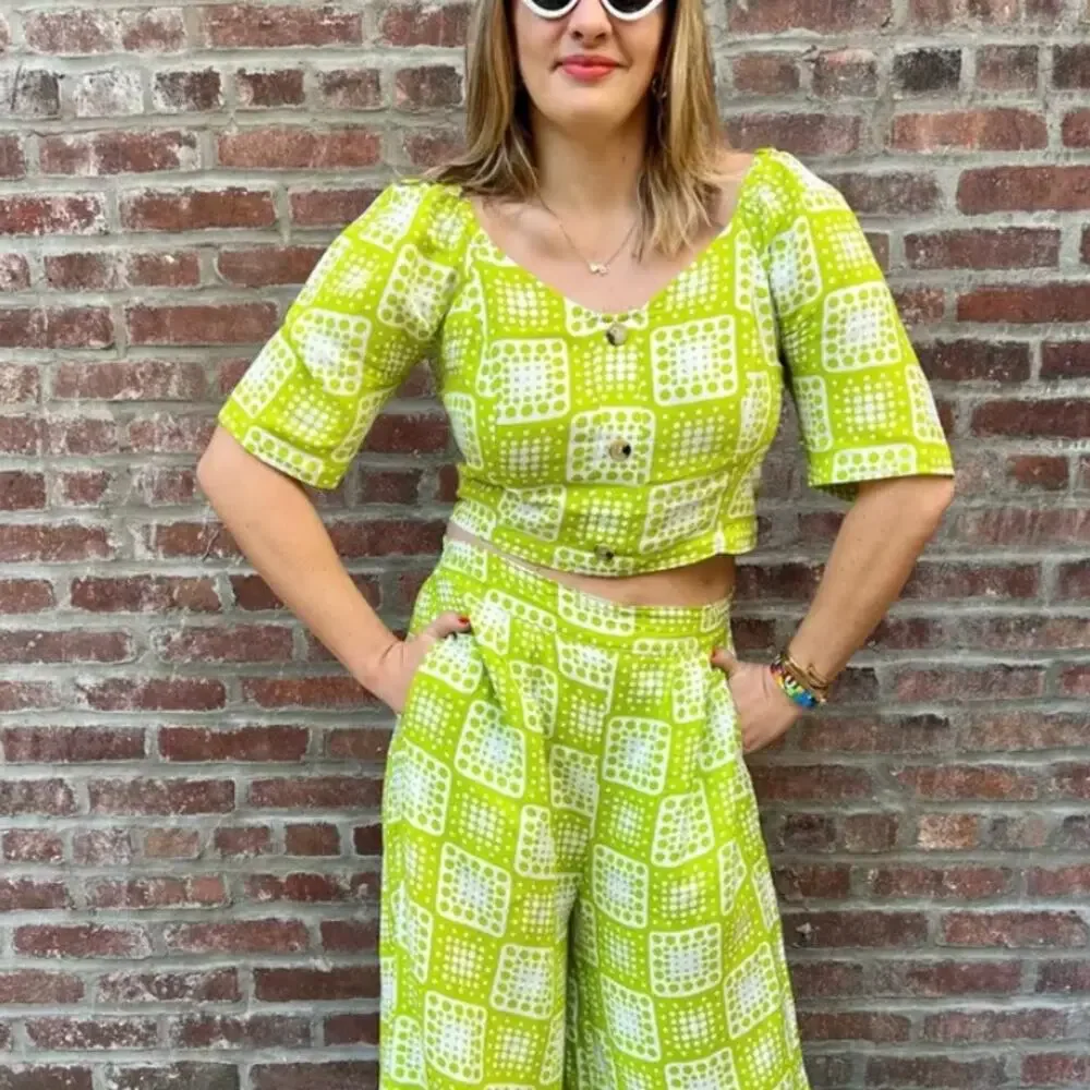 The Odells Patchwork Crop Top LARGE Bright Green Smocked Linen Designer $148 - Picture 4 of 10